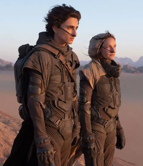 Timothée Chalamet and Rebecca Ferguson star as Paul Atreides and lady Jessica in Dune (2021).