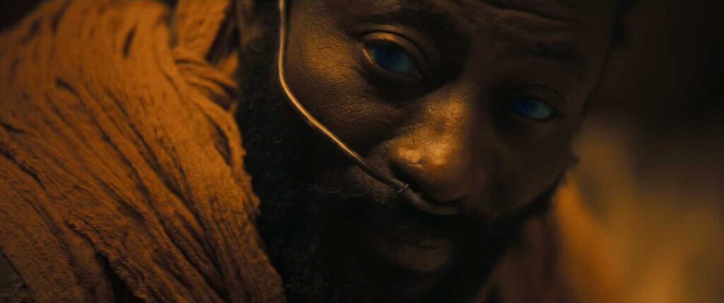 Babs Olusanmokun as Jamis in Dune (2021), in a scene from one of Paul Atreide's future visions.