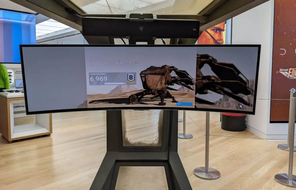 Ultra-wide display, inside of the ornithopter cockpit, for playing the 'Microsoft Flight Simulator Dune Expansion'.