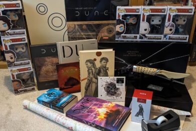 'Dune' Holiday Gift Guide, featuring 2024's best books, comics, games, and toys.