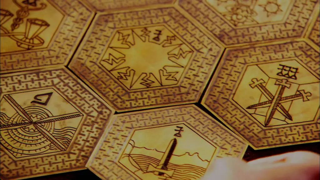 Tarot cards appeared in the 'Children of Dune' TV miniseries (2003).
